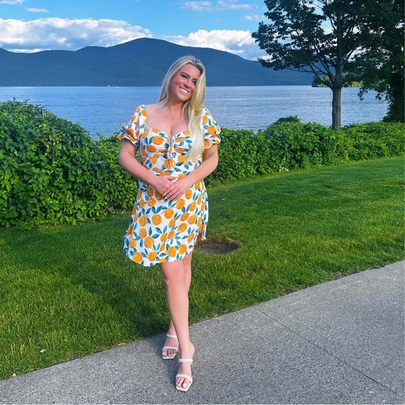 Meet your Posher, Kim - Picture 1 of 1